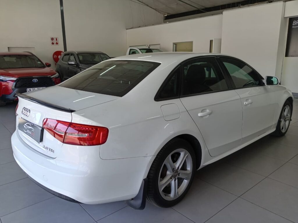 2012 Audi A4 2.0 tdi