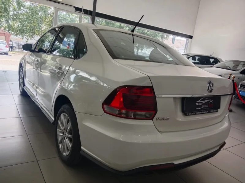 2021 vw polo 6 sedan 1.4